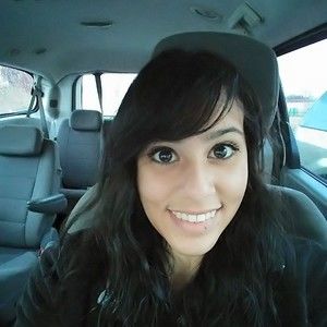 Meet your Posher, Gaby